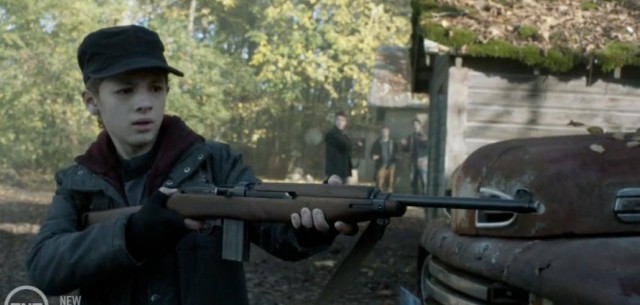 Falling Skies S3x07 Matt pulled the trigger