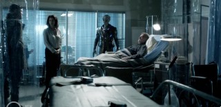 Falling Skies S3x07 Pres in the hosp