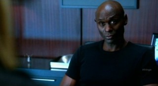 Fringe S4x08 - Alt-Broyles