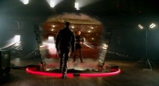 Fringe S4x08 - Through the Wormhole to The Other Side