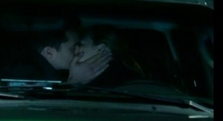 Fringe 4x13 - Car Kiss