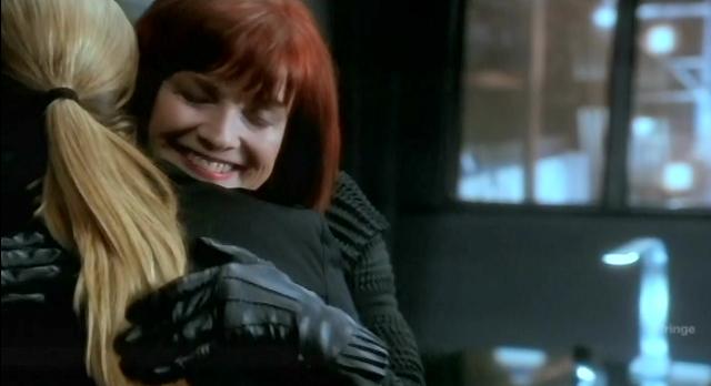 Fringe S4x10 Nina and Olivia