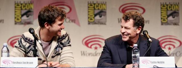 Wondercon 2012 - Josh Jackson and John Noble of Fringe