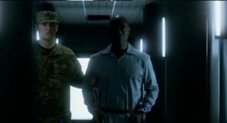 Fringe S4x18-Broyles decision