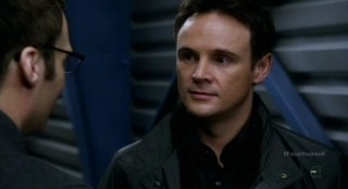 Fringe S4x17 - Kirby Morrow as Shape Shifter defector Maddox