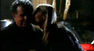 Fringe S5x01-Lovely moment