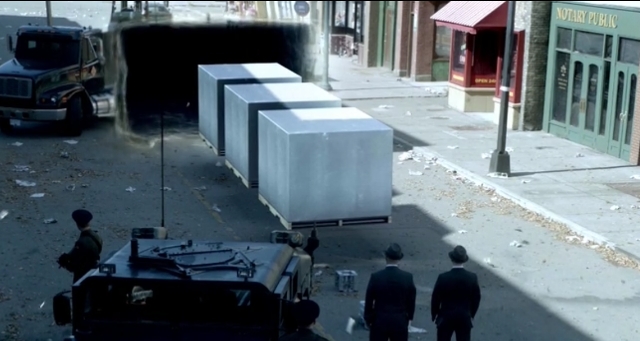 Fringe S5x05 - White Boxes from the future via wormhole