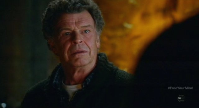 Fringe S5x09 - Walter realizes what it all means