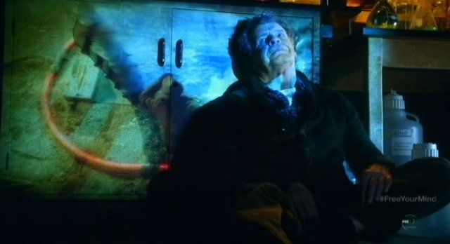 Fringe S5x09 - Walter sees the wormhole he created in his mind