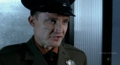 Fringe S5x12 - Peter Flemming as the Loyalist Lieutenant