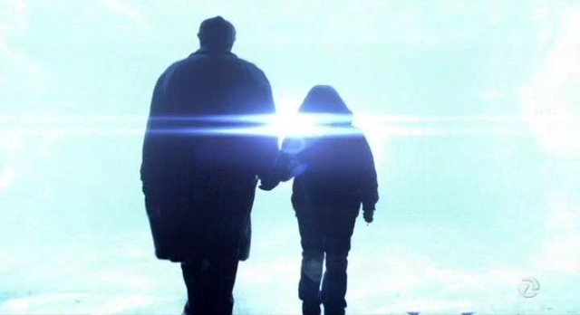 Fringe S5x13 - Walter and Michael step through the wormhole bound for 2167