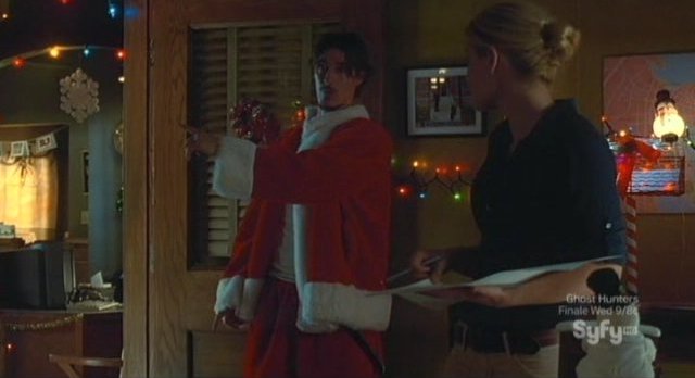 Haven S2x13 - Santa Duke is convinced