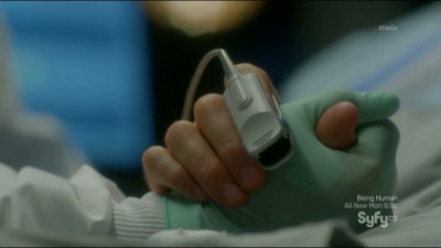 Helix S1x05 - Alan grips Peter's hand begging for inspiration when his brother comes back to life