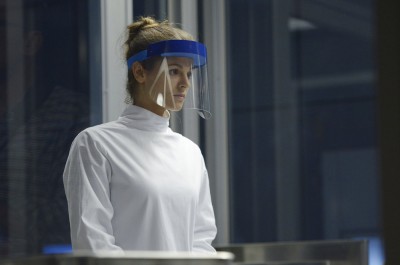 Helix S1x04 - Dr Sarah Jordan must learn to deal with the truth