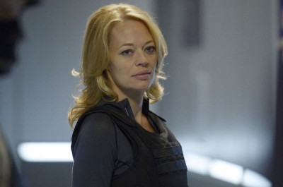 Helix S1x07 - Constance Sutton played byJeri Ryan arrive at Arctic Biosystems