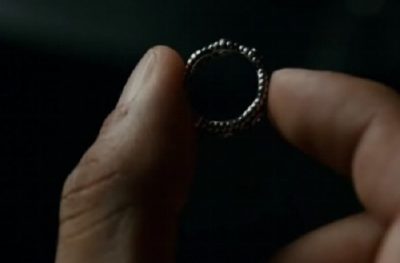Incorporated S1x03 Elena's ring