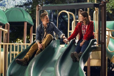 Christmas in Conway - Love is in the Air! RILEY SMITH, MANDY MOORE