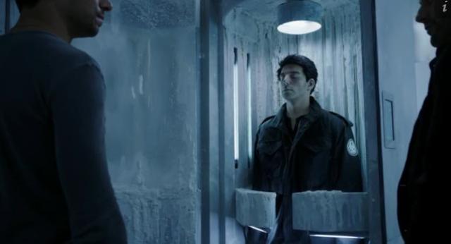 Primeval New World 01X11 Evan Mac and the frozen body