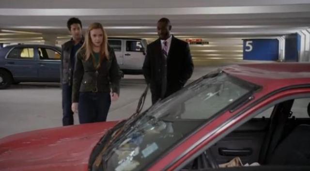 Primeval New World S1X10 Evan Dylan and cop in parkade