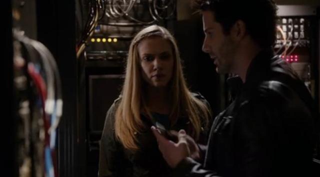 Primeval New World S1X10 Evan messes with tracking