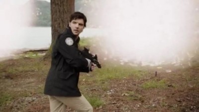 Primeval New World S1x13 - Connor finds signs of humans in the past