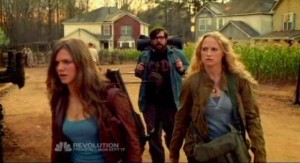 Revolution S1x01 - Charlie, Aaron and Maggie begin the journey to find Uncle Miles