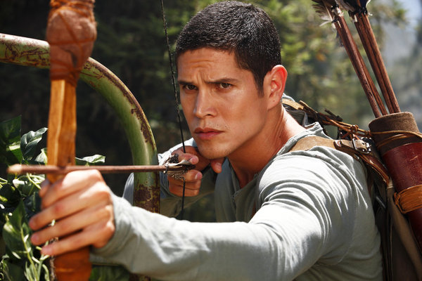 Revolution S1x01 - JD Pardo as Nate