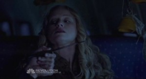 Revolution S1x01 - Maggie is held at knife point by rapists