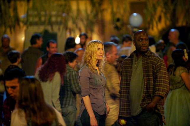 Revolution S2x04 - Rachel and Ken meet on Halloween night  "Patriot Games" Episode 204 -- Pictured: (l-r) Elizabeth Mitchell as Rachel Matheson, Richard T. Jones as Ken Dawson -- (Photo by: Felicia Graham/NBC)