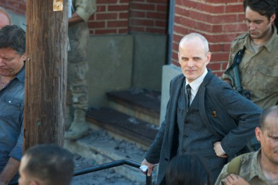 Revolution S2x07 - Zeljko Ivanek as the nefarious Patriot Doctor Horn!