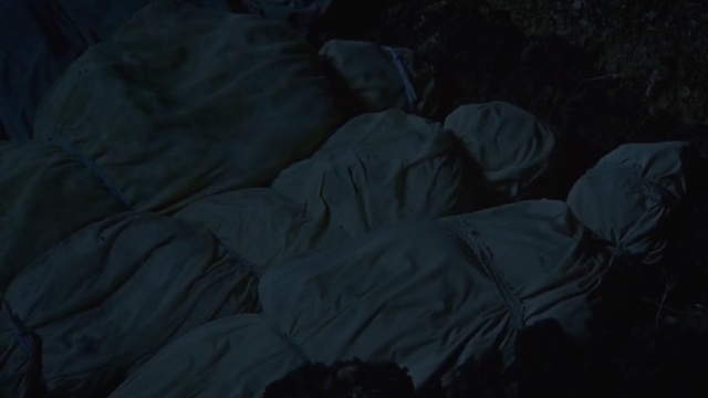 Revolution S2x07 - Doctor Gene Porter having nightmare flashbacks buries his dead wife after Cholera