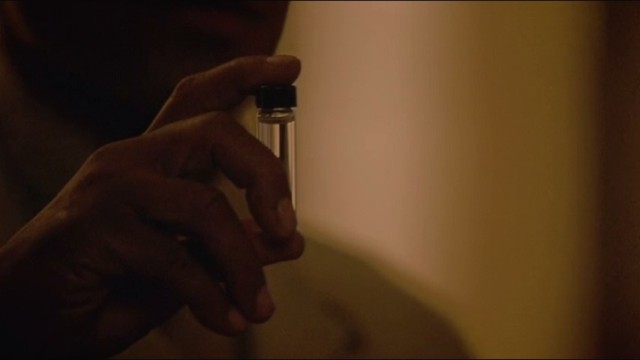 Revolution S2x10 - The vial of poison Tom plans to use on Bill Harlow