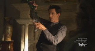 Sanctuary S4x12 - Tesla is back ipping wine