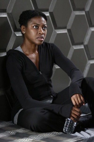Agents of SHIELD S1x04 - Agent Armand can finally get some sleep