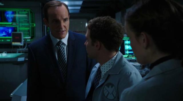  Agents-of-Shield01X04-Surgery-demand