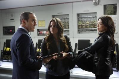 Agents of SHIELD S1x08 - Skye arrives to support Coulson and Melinda May