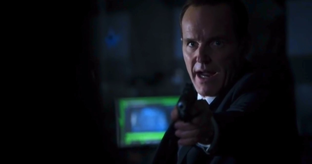 Agents of SHIELD - S1x17 - Turn Turn Turn - Coulson Angry