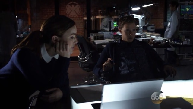 Agents of SHIELD02x02 FitzSimmons