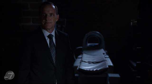 Agents of SHIELD - S2x07 - The Writing on the Wall - Coulson and the Machine