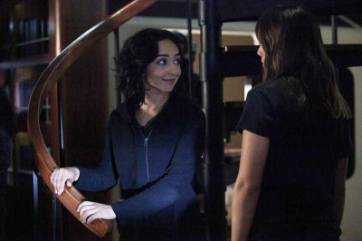 Agents of SHIELD S2x09 Raina and Skye have a chat