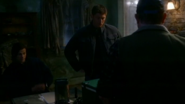 Supernatural S7x09 - Lights Shorting Out