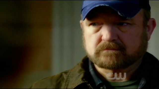 Supernatural S7x10 - Bobby regrets his fight with Karen