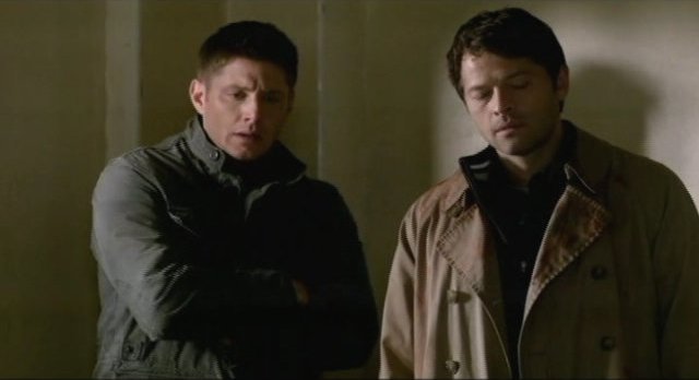 Supernatural S7x17 - Dean and Castiel after the smiting
