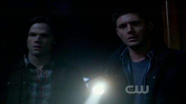 Supernatural S7x19 - Dean and Sam see Bobby