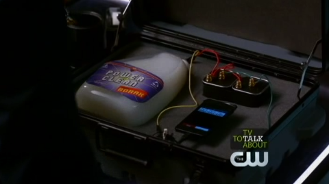 Supernatural S7x20 - Borax Bomb