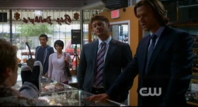 Supernatural S8x02 - The Winchesters with Kevin and Tiger Mommy