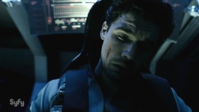 The Expanse S1x05 Holden has blood dripping on his face