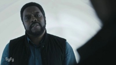 The Expanse S1x06 Col Johnson greets Holden and Amos
