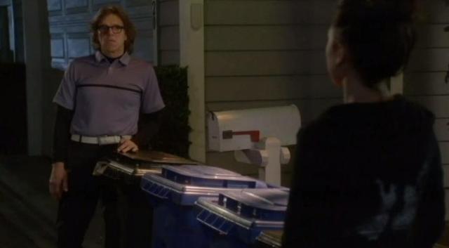 The Neighbors S1x15 Garbage nite 28