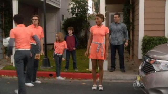 The Neighbors S1x15 Smurf you 17